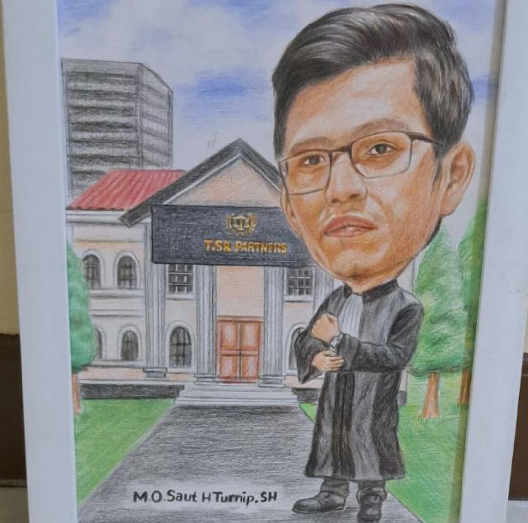 TIDAK BOLEH HANYA SUAMI DAN ISTRI SEBAGAI PEMEGANG SAHAM DALAM PENDIRIAN SEBUAH PERSEROAN TERBATAS (PT) Sumber : M.O.Saut Hamonangan Turnip, S.H., C.T.L.C.,C.T.T.