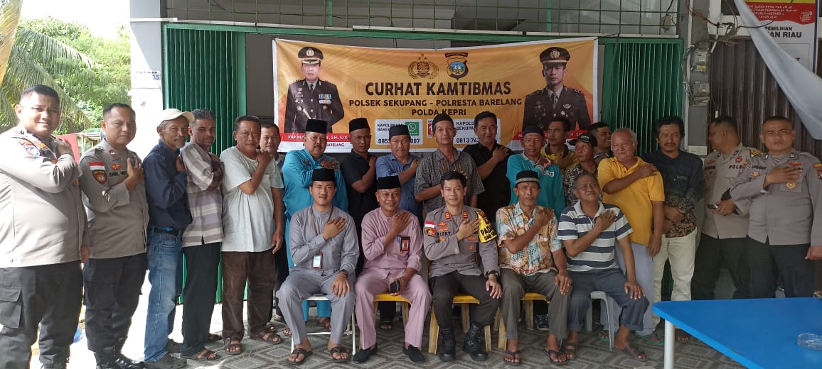 Demi Wujudkan Pemilu 2024 Damai, Ini Penyampaian Kapolsek Sekupang Pada Jum'at Curhat