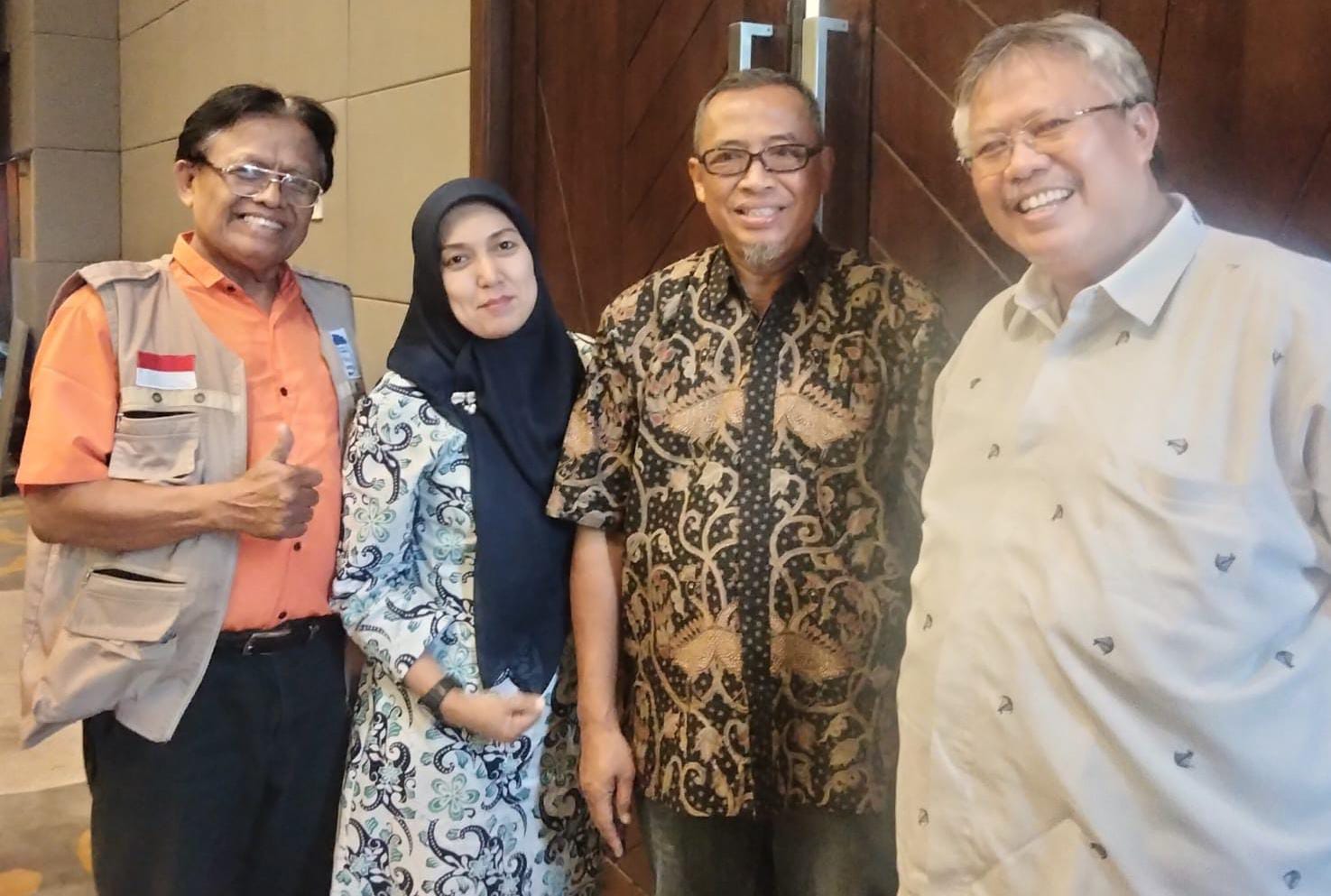 Drs.H.M. Yusuf Djamal Tokoh Betawi dari jakarta selatan dengan segudang pengalaman