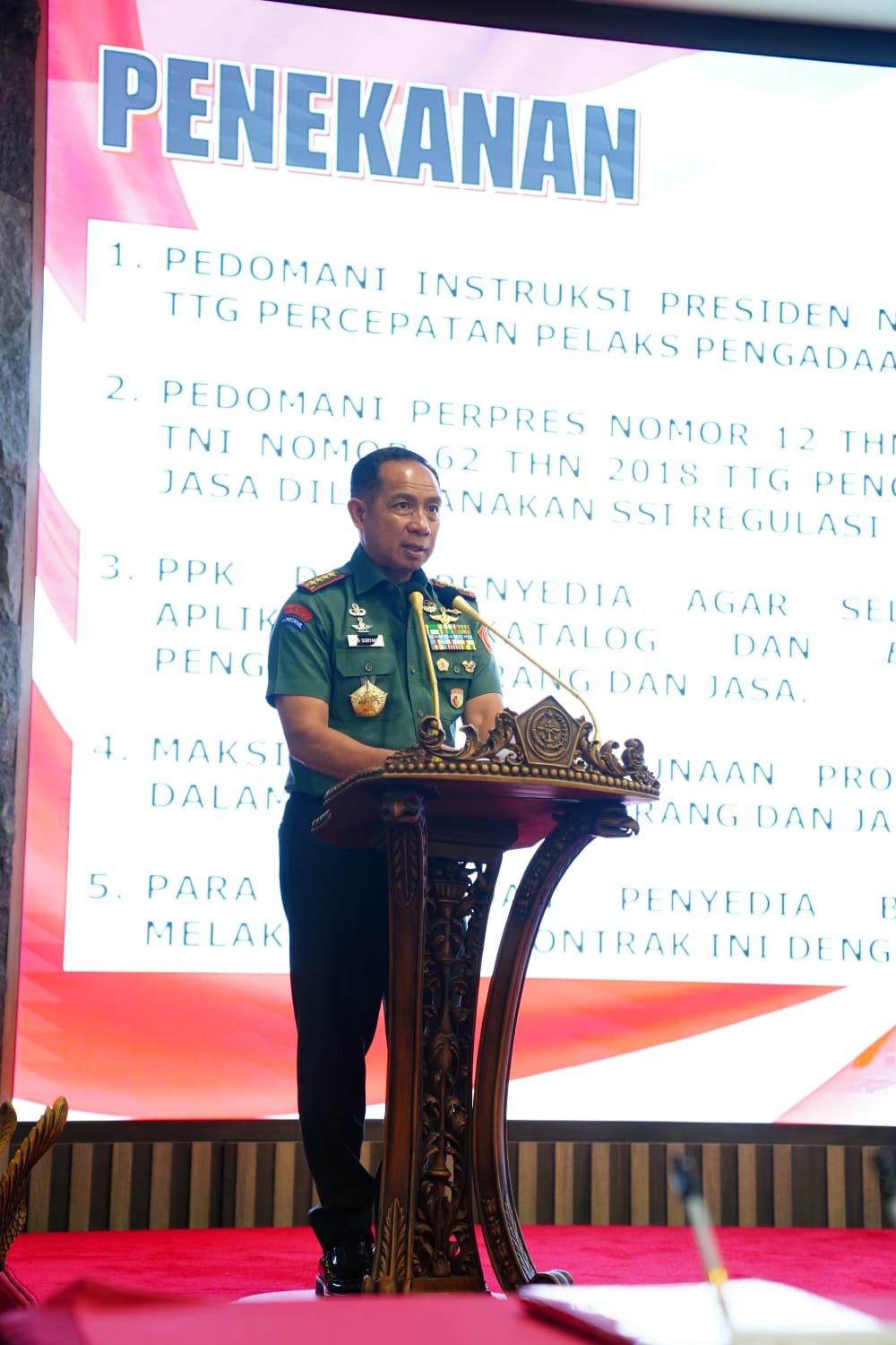 Panglima TNI Hadiri Acara Penandatanganan Kontrak Pengadaan Barang dan Jasa