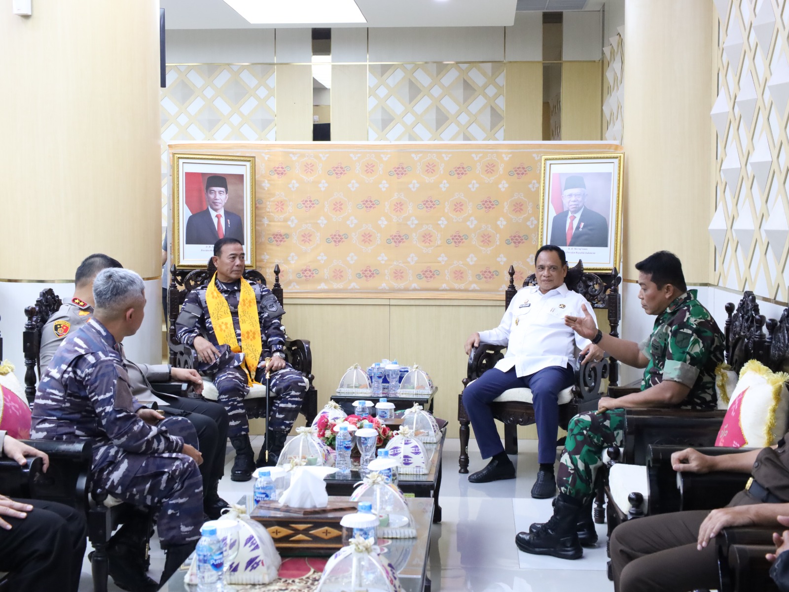 Brigjen TNI Dody Triwinarto Sambut Kedatangan Panglima Komando Armada II