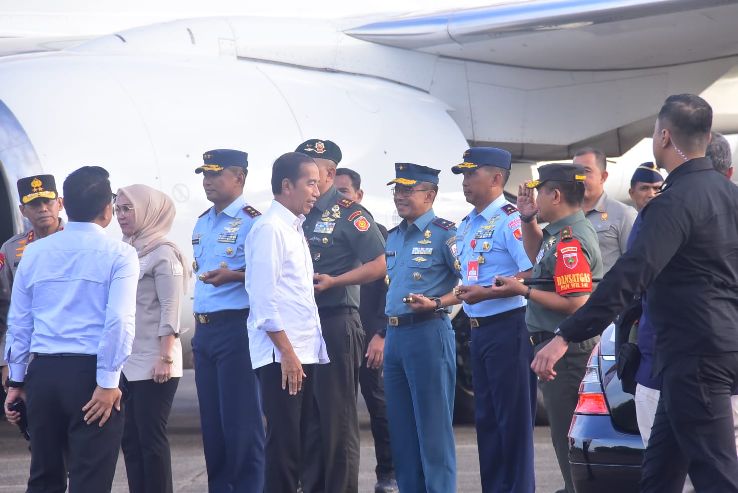 Danlantamal VI Sambut Kedatangan Presiden RI Kunker di Provinsi Sulsel