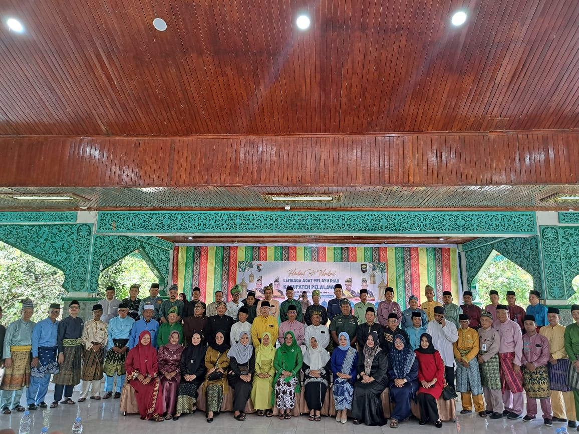 Halal Bihalal Bersama Pengurus LAMR Pelalawan, Dato Seri H. Herman Maskar Ajak Semua Pihak Perkuat Persaudaraan