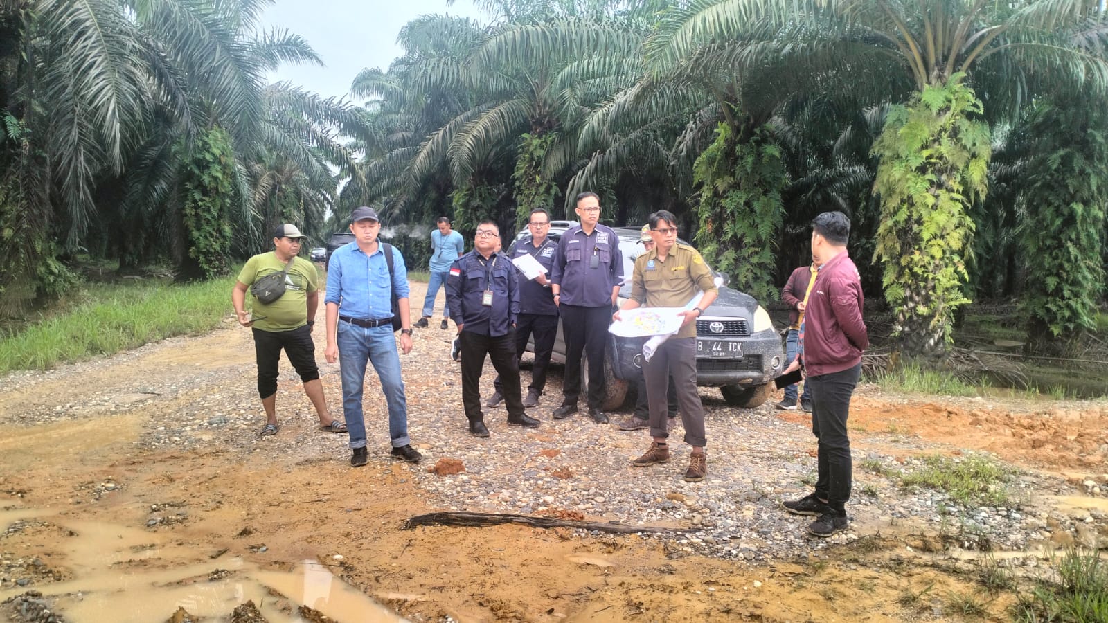 Pengadilan Negeri Pelalawan menggelar pemeriksaan Setempat (PS) dilahan Tengku Fera yang merupakan anak mantan Bupati Pelalawan