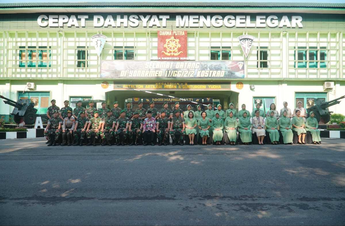 Pangdivif 2 Kostrad Kunjungi Satuan Batalyon Guntur Geni