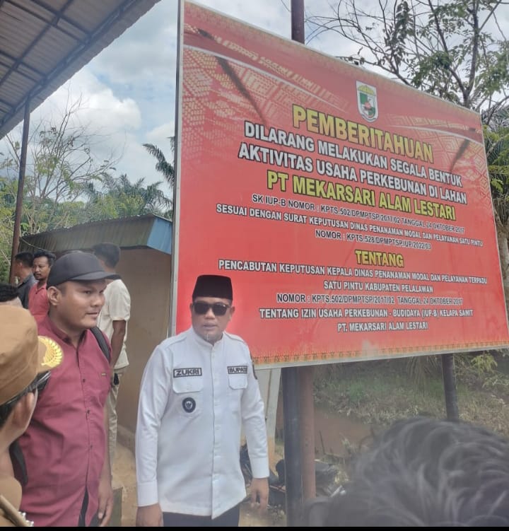 PT Mekar Alam Lestari (MAL) II yang beroperasi di Kecamatan Kerumutan akhirnya, diberhentikan paksa beroperasi