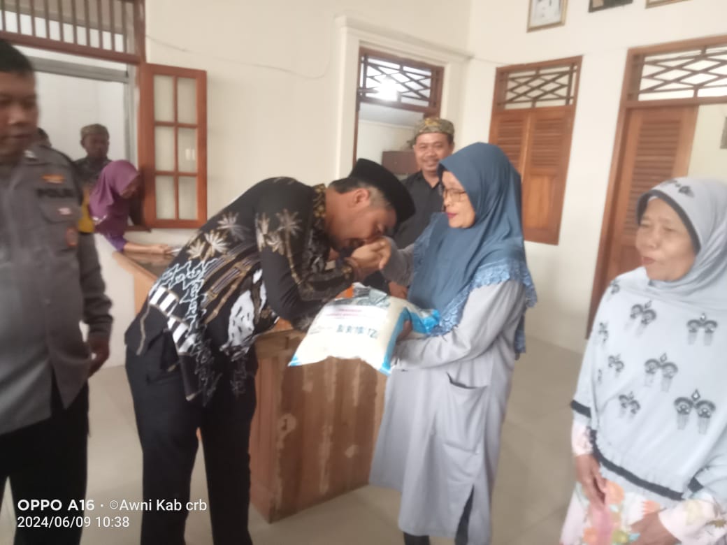 Program Beras Sodakoh Petani Desa Karangreja Kembali Di Salurkan