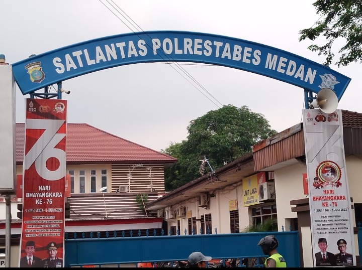 Mesin Honda Jazz Pecah, Satlantas Polrestabes Medan Masi Dalami Laporan Terkait Kecelakaan Tunggal di Perlintasan Kereta Api 07 Helevetia