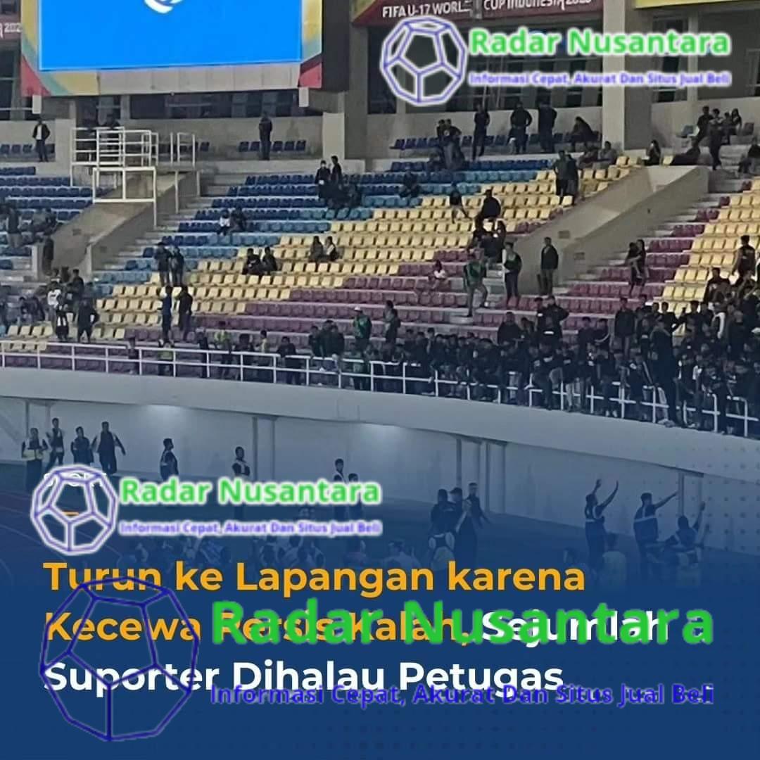 Turun ke Lapangan Karena Kecewa Persis Kalah, Sejumlah Suporter Dihalau Petugas