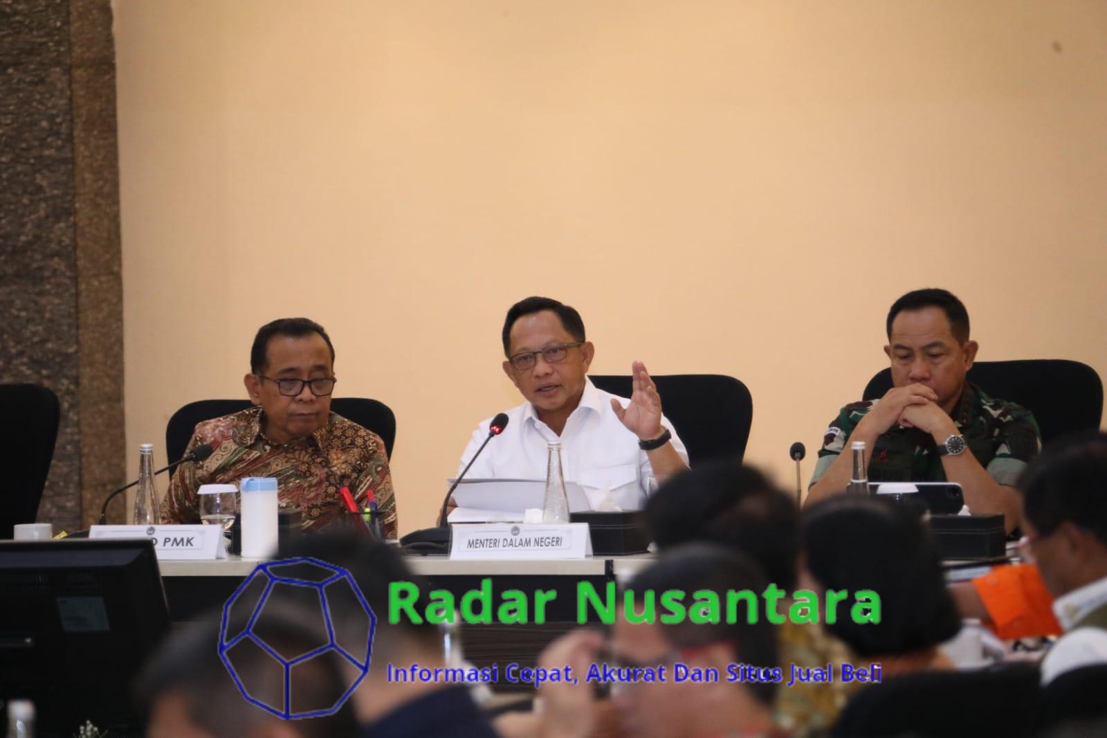 Jelang Nataru, Pemerintah Fokus pada Keselamatan Transportasi dan Peningkatan Kewaspadaan di Daerah Rawan