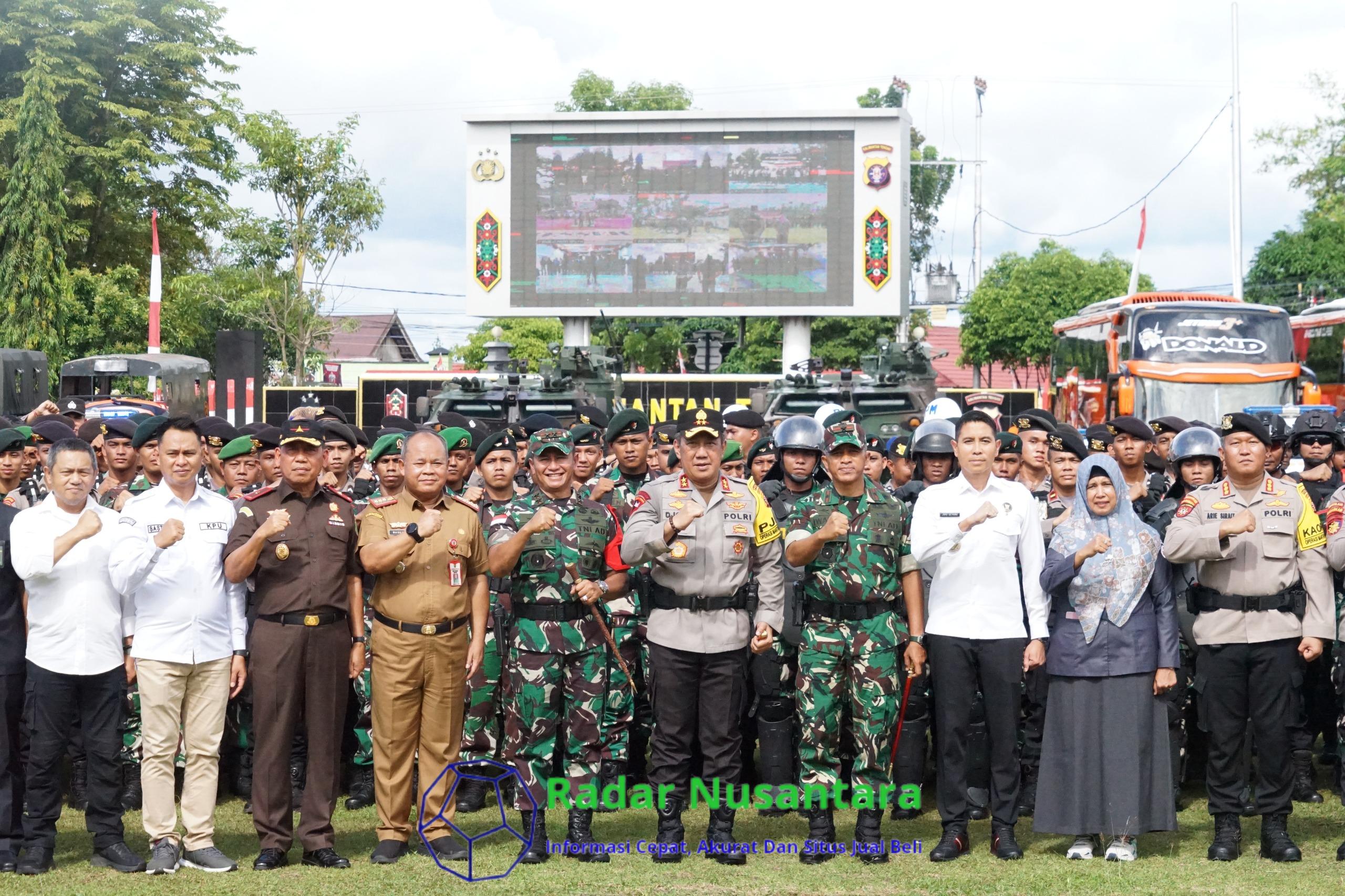 Pangdam XII/Tpr bersama Kapolda Kalteng Pimpin Apel Kesiapan Pengamanan Pilkada Serentak