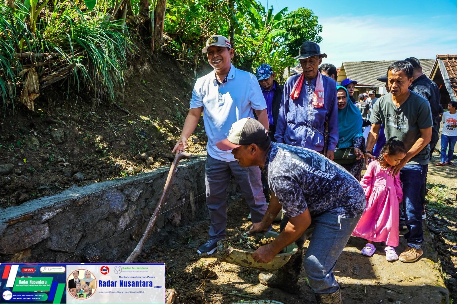 Iman Adinugraha Anggota DPR-RI Fraksi Demokrat Hadir Deui Dipelabuhan Ratu