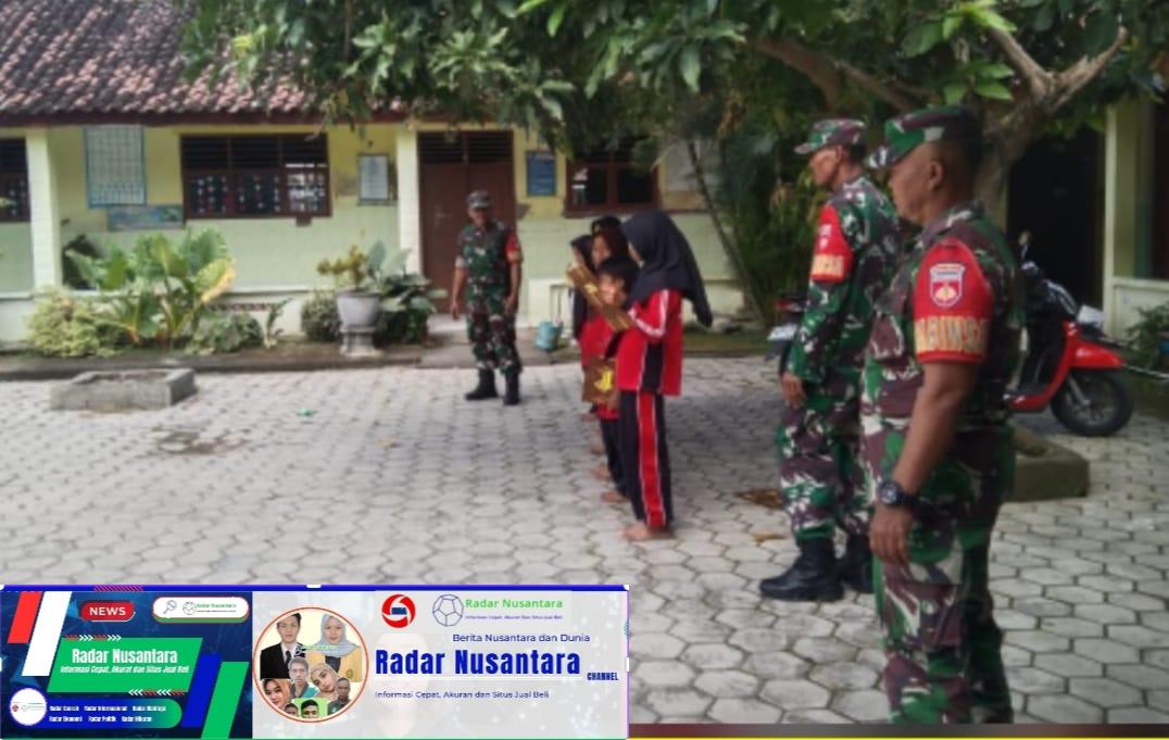 Agar Pelaksanaan Berjalan Dengan Baik, Babinsa Latih dan Siapkan Petugas Upacara Bendera